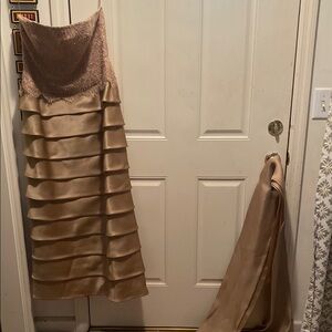 Rickie Freeman TERI JON Elegant Strapless Gold Dress SIZE 1 4?w/ scarf $200